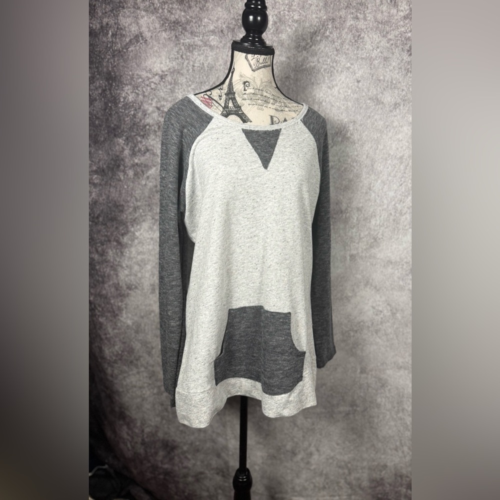 Hannah Gray and White Long Sleeve Top